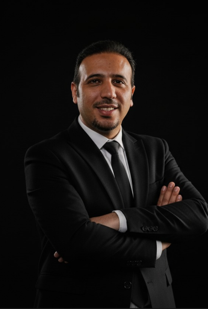 Taghi Molavi Portrait